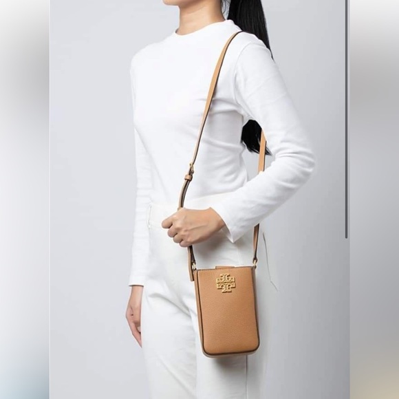 Tory Burch Britten Pebble Leather Phone Crossbody Bag - Picture 7 of 7